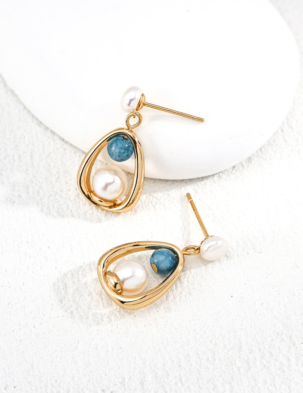 Minimalist Lantern-Inspired Pearl Earrings